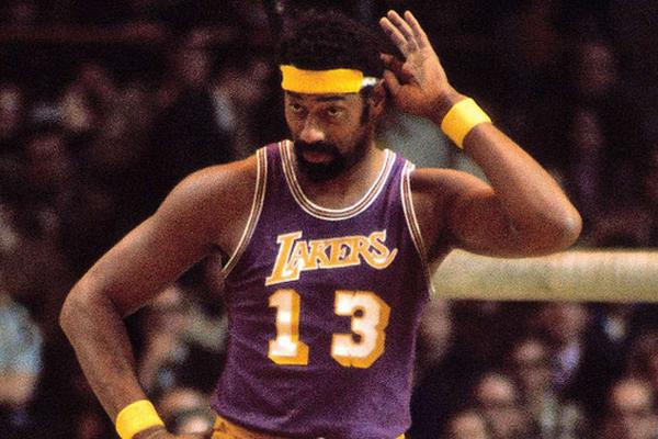 38岁梅西创造历史！50岁贝克汉姆赢麻了：0元签下球王，3年夺3冠（38岁梅西改写历史，50岁贝克汉姆0成本签下球王，三年豪取三冠）