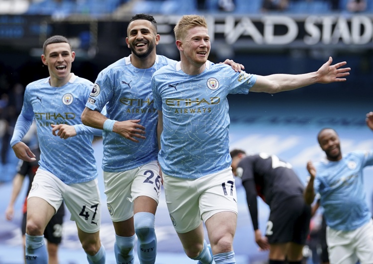 维蒂尼亚是第九位欧冠对英格兰球队戴帽球员，也是葡萄牙首人（维蒂尼亚成欧冠对英格兰队戴帽第九人，葡萄牙球员历史首位）