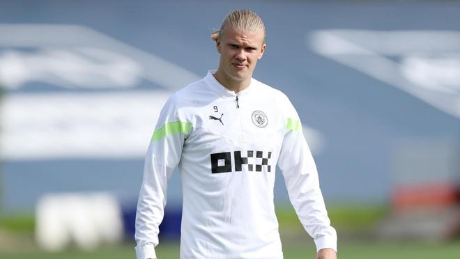 就在昨天，12月5日下午！中超传来了上海申花、斯卢茨基和北京国安的新消息（中超最新动态：12月5日下午，上海申花、斯卢茨基与北京国安传来新消息）