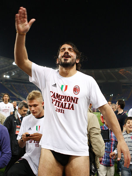 日媒：日职联银靴拉唐将离开大阪樱花，或加盟中超（日媒：J联赛银靴拉唐将告别大阪樱花，或转投中超）