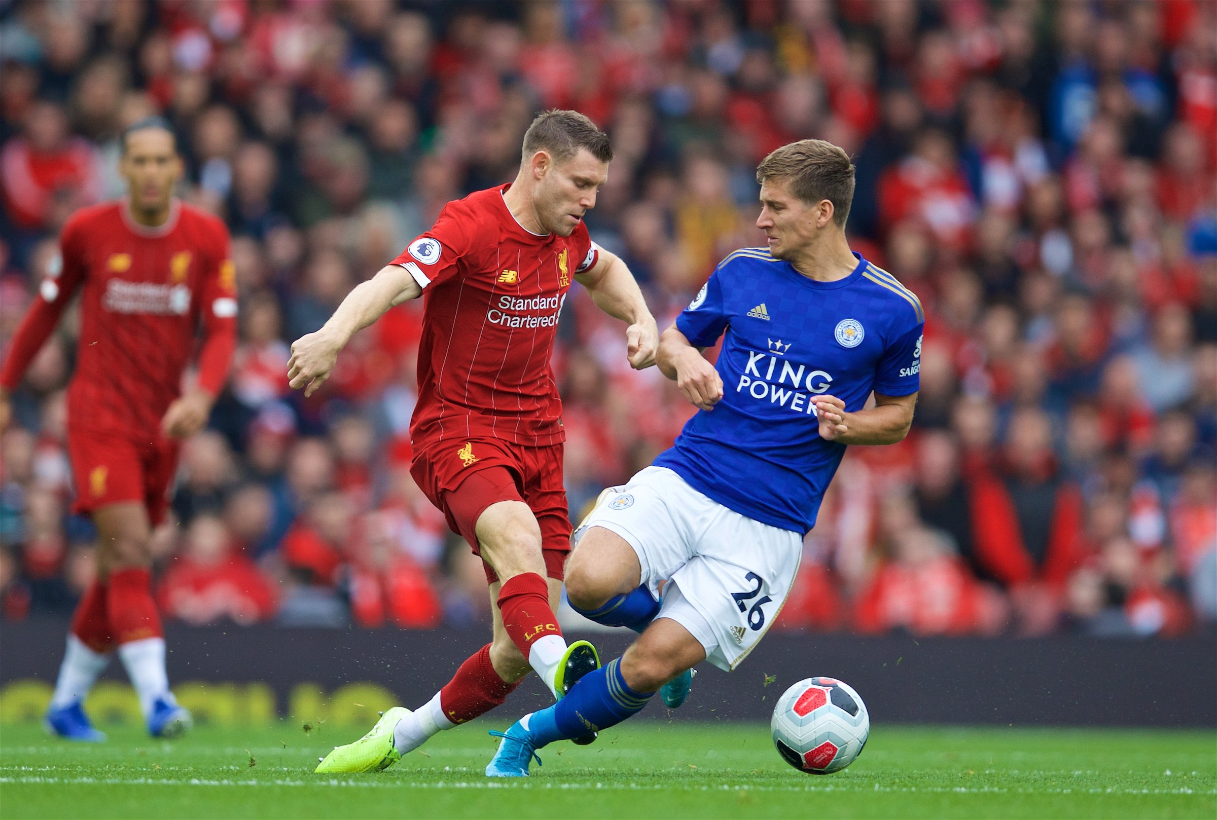 拉波尔塔：已与欧足联协商在诺坎普踢欧冠，对获准持乐观态度（拉波尔塔：已与欧足联沟通在诺坎普进行欧冠，审批前景乐观）