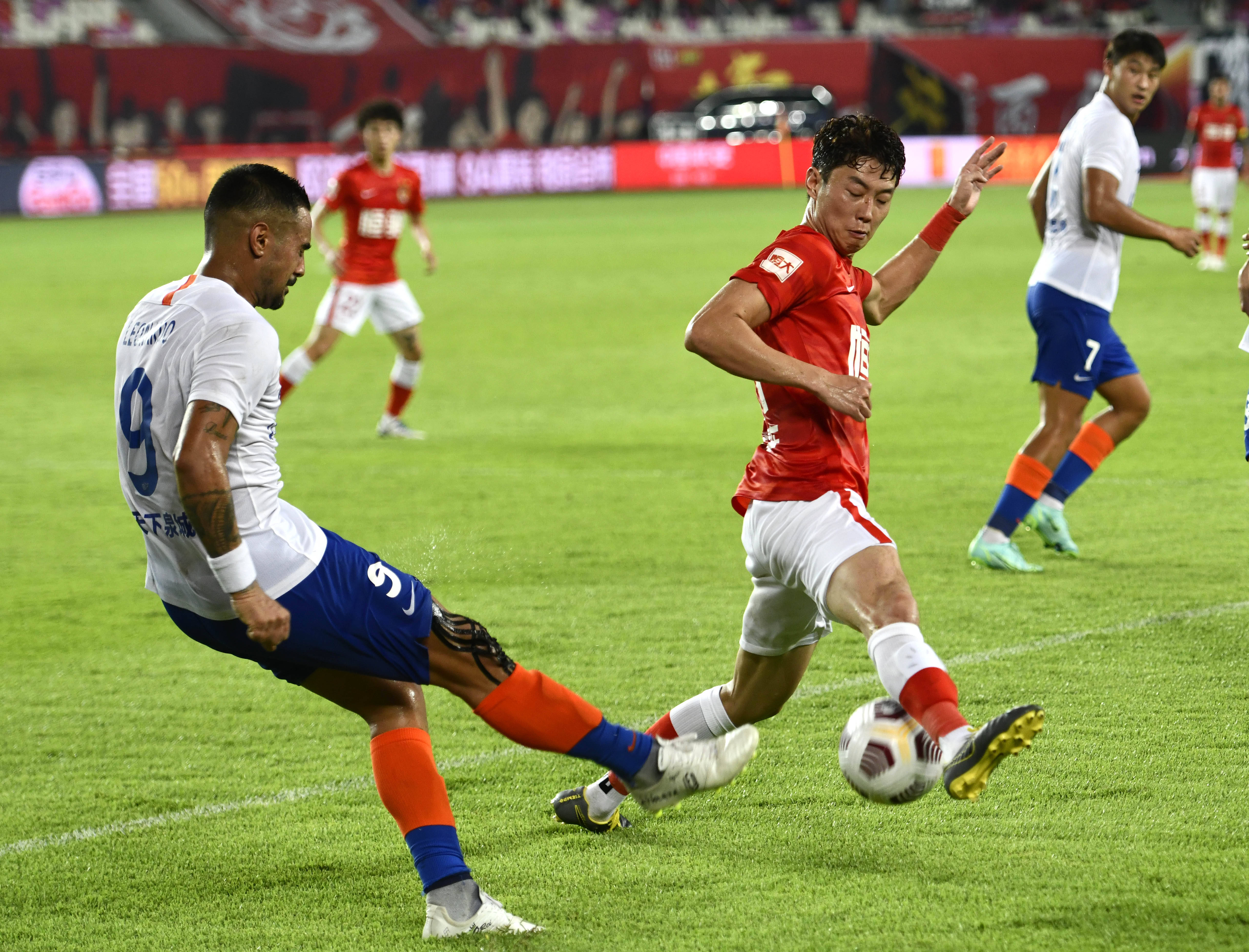 无缘世界杯最贵11人：KK领衔，索博、奥斯梅恩、姆伯莫在列（错过世界杯的身价最高11人：KK领军，索博、奥斯梅恩、姆伯莫入选）