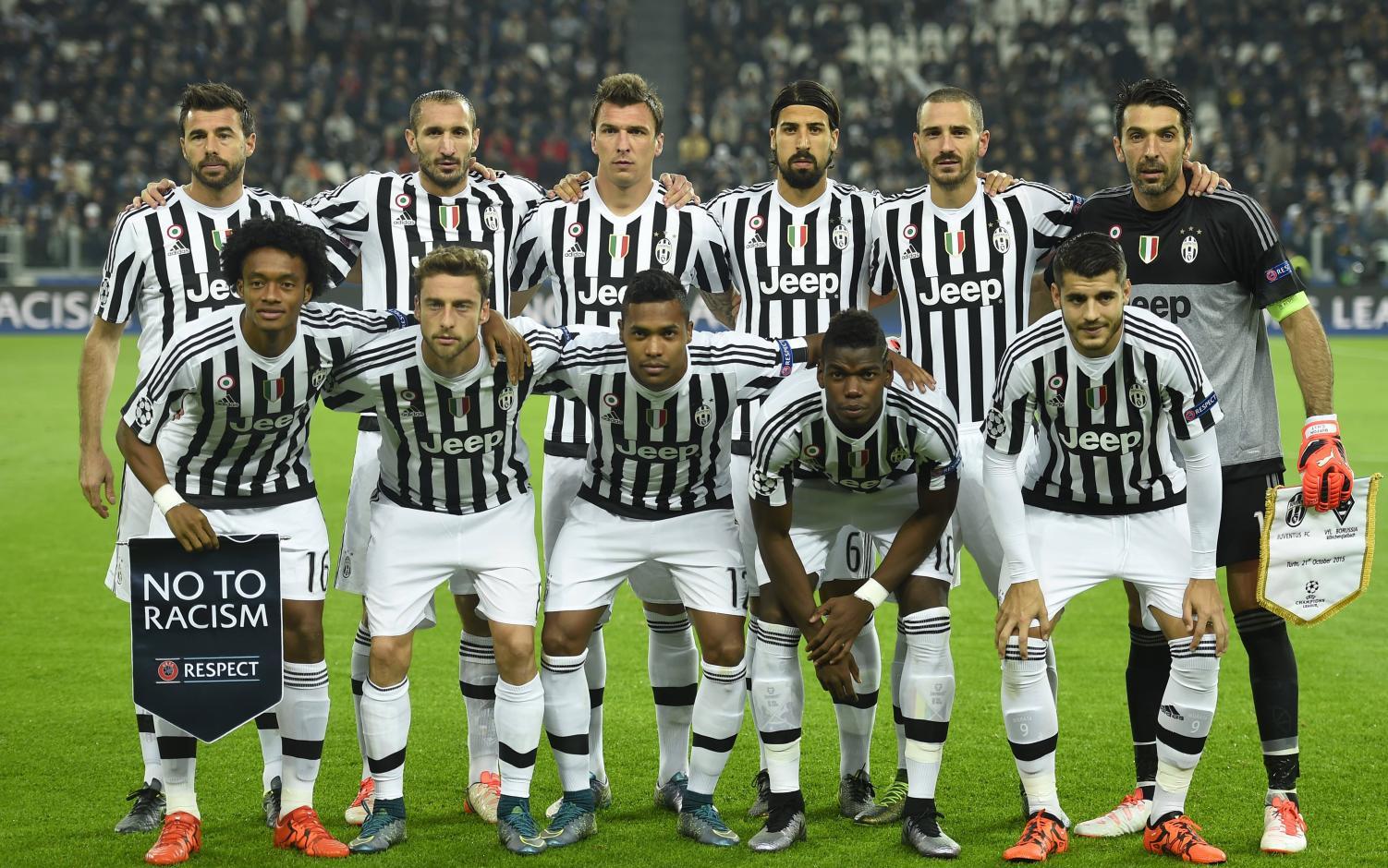 凯恩：基于出色开局，冲击莱万单赛季德甲41球是可以实现的（凯恩：凭借强势开局，冲击莱万德甲单季41球纪录完全可行）